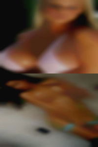 Horny girls vagina sexy girls naked.